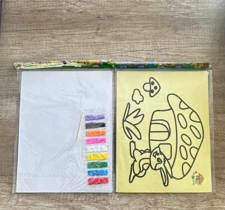 رسمة مع برق خاص لاصق للتلوين