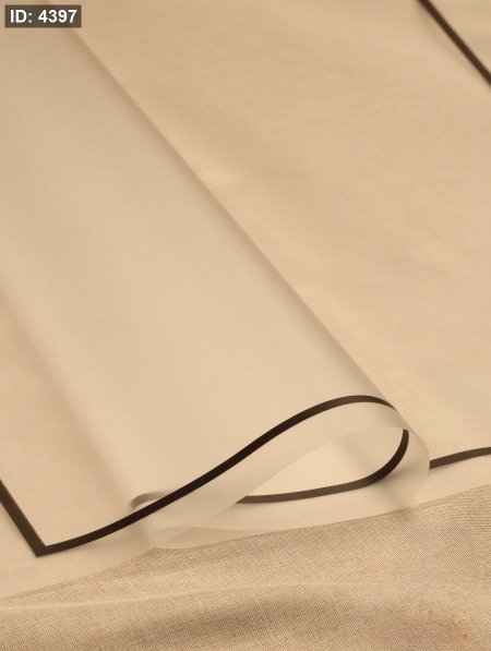 ورق تغليف شفاف مع اطار اسود