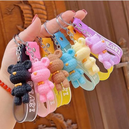 ميداليات شكل دبدوب 🧸